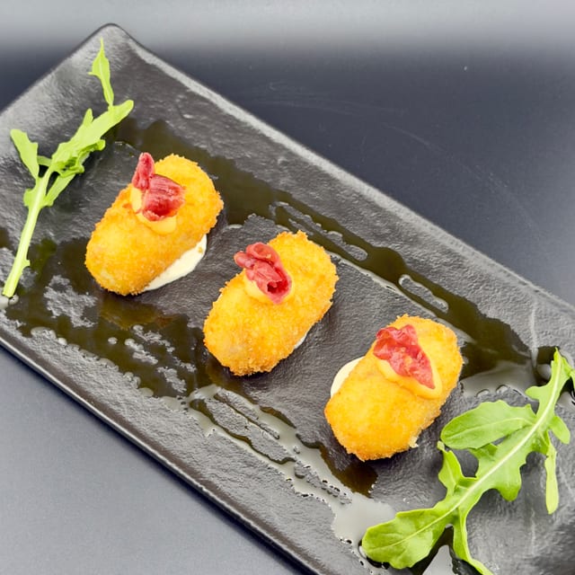 Ham Croquettes (Croquetas Ibericas).