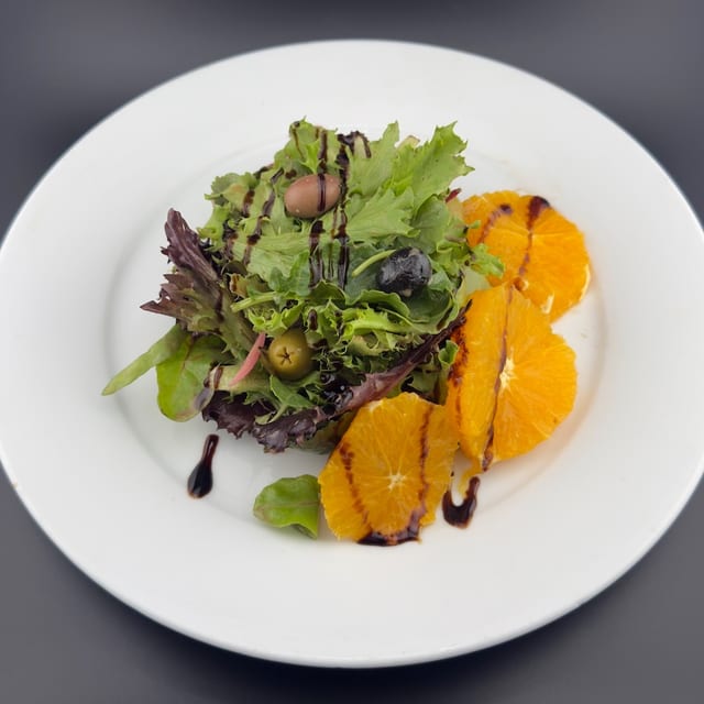House Salad (Ensalada de Casa).