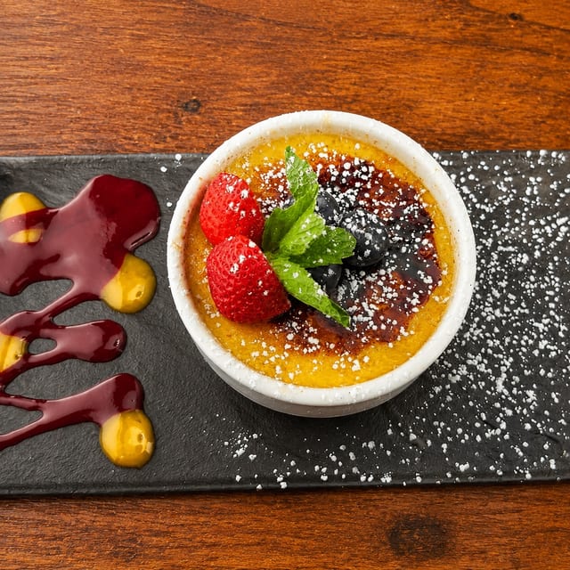 Creme Brulee (Crema Catalana).